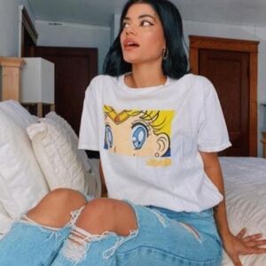 Sailor Moon Tee Shirt Small